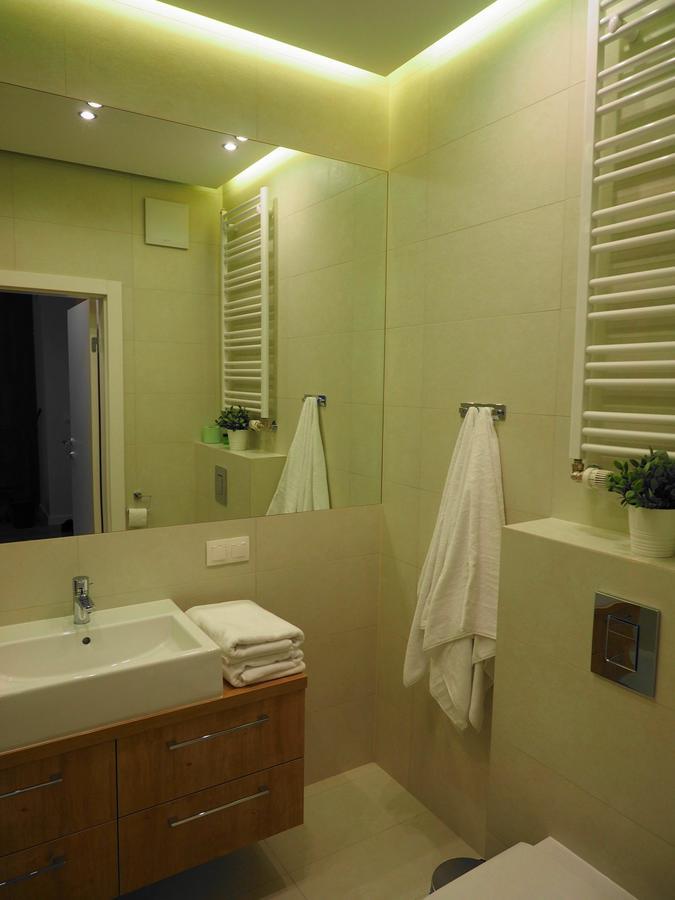 Magazynowa Airport Apartments Warszawa Eksteriør billede