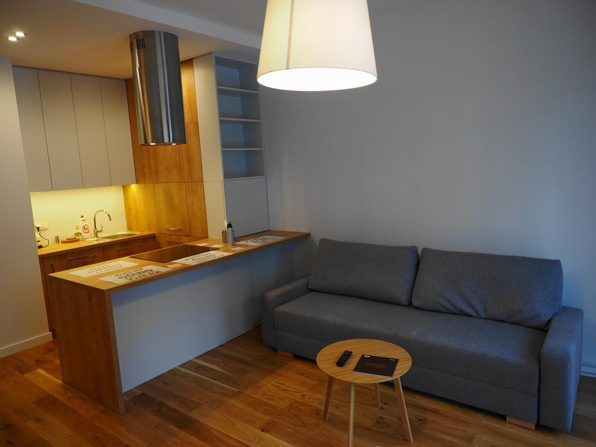 Magazynowa Airport Apartments Warszawa Eksteriør billede