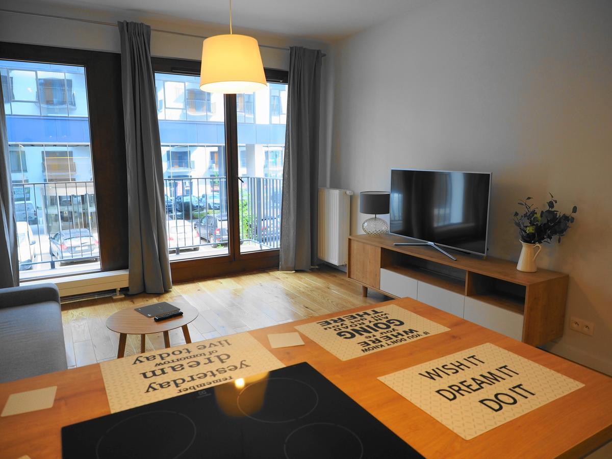 Magazynowa Airport Apartments Warszawa Eksteriør billede