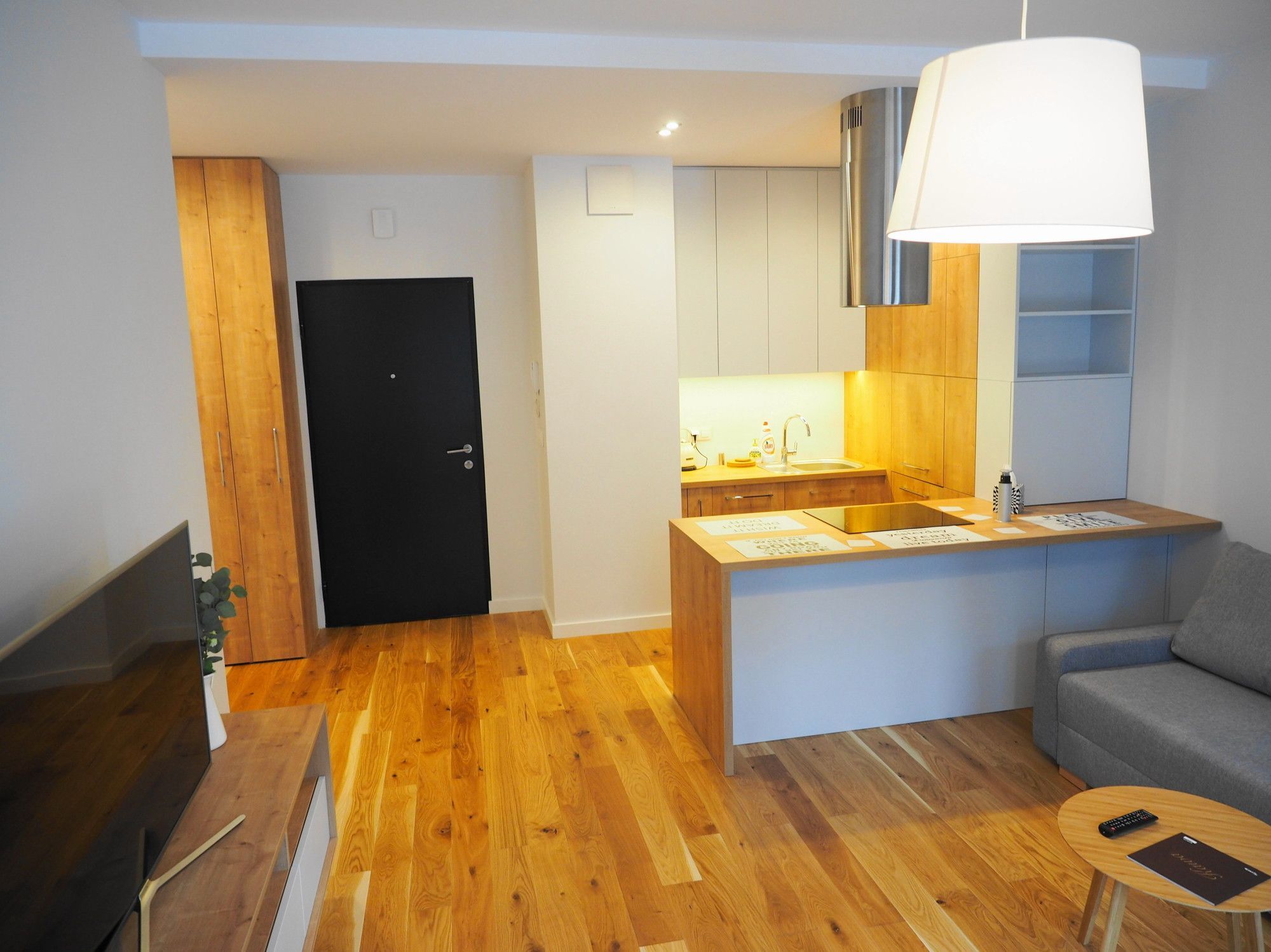Magazynowa Airport Apartments Warszawa Eksteriør billede